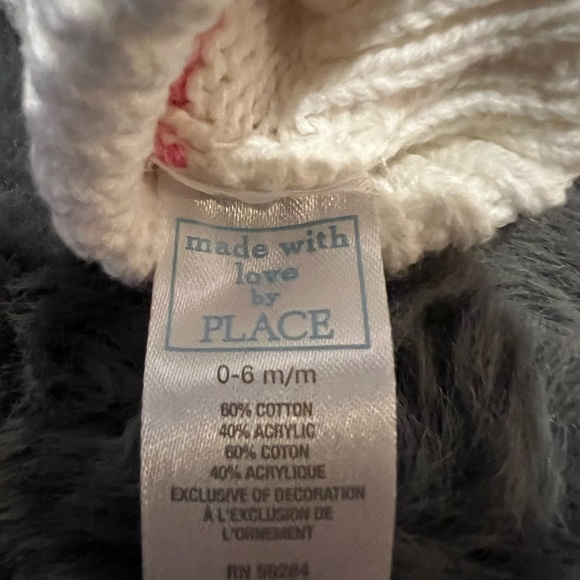 The Children’s Place Baby Slippers Sz 0-6 Months NEW - Picture 3 of 3